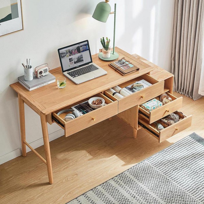 Simplistic store study table